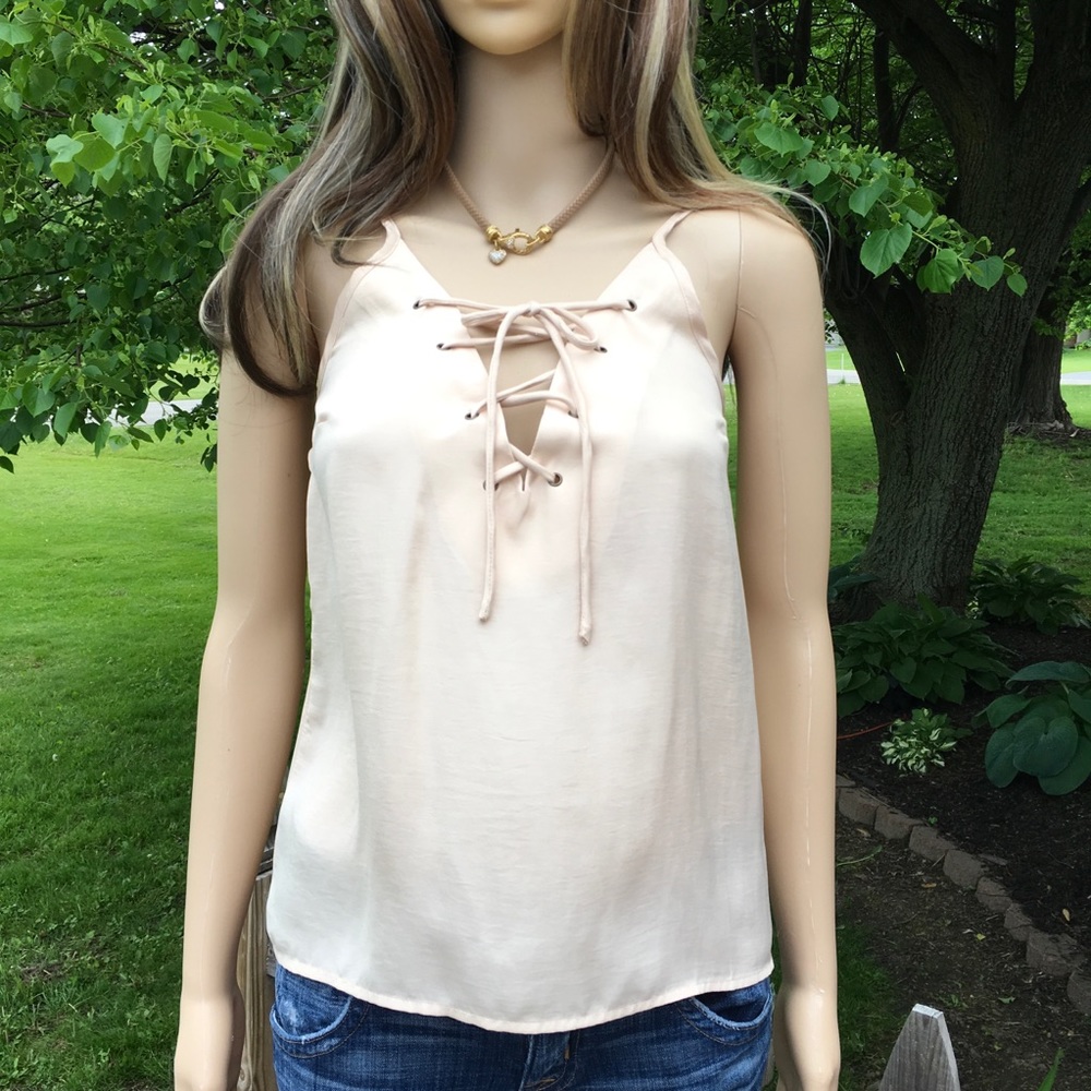 SOLD ‼️CREAM COLOR SATIN CAMISOLE - Picture 4 of 11